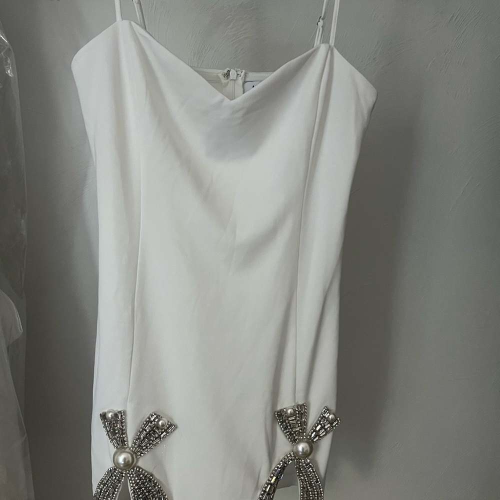 Amazing Lace White Strapless Dress with Silver Accents